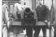 Walter-Sauer-and-Ursula-Sauer-1942